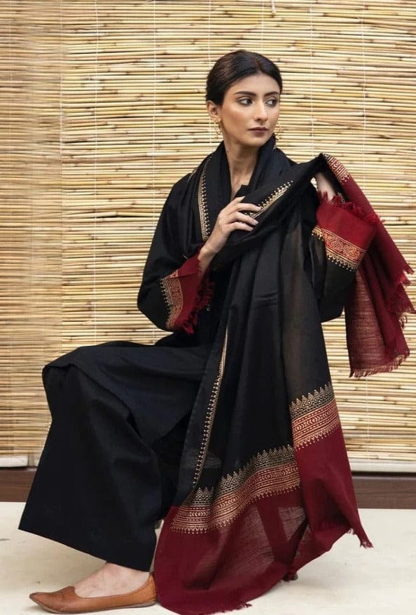 Dyot 451 Black Dhanak Embroidered 3pc Wt