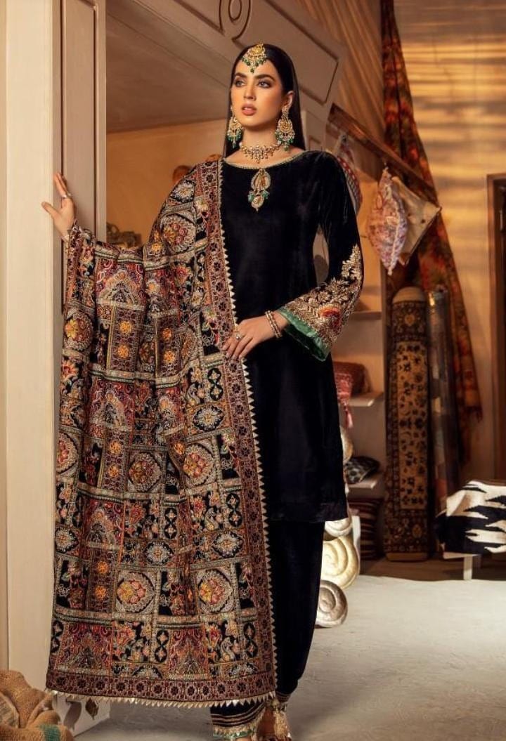 ZC-115 Black Velvet Embroidered 3pc Wt